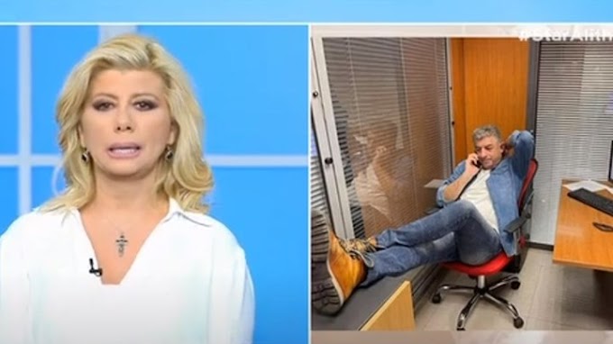 Ζήνα Κουτσελίνη: "Λύγισε" στον αέρα μιλώντας για τον Γιώργο Καραϊβάζ - Λευκά λουλούδια στη θέση του δημοσιογράφου