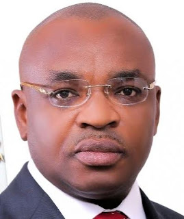 2 Akwa Ibom state government to investigate incident of building collapse which the state governor almost died in today