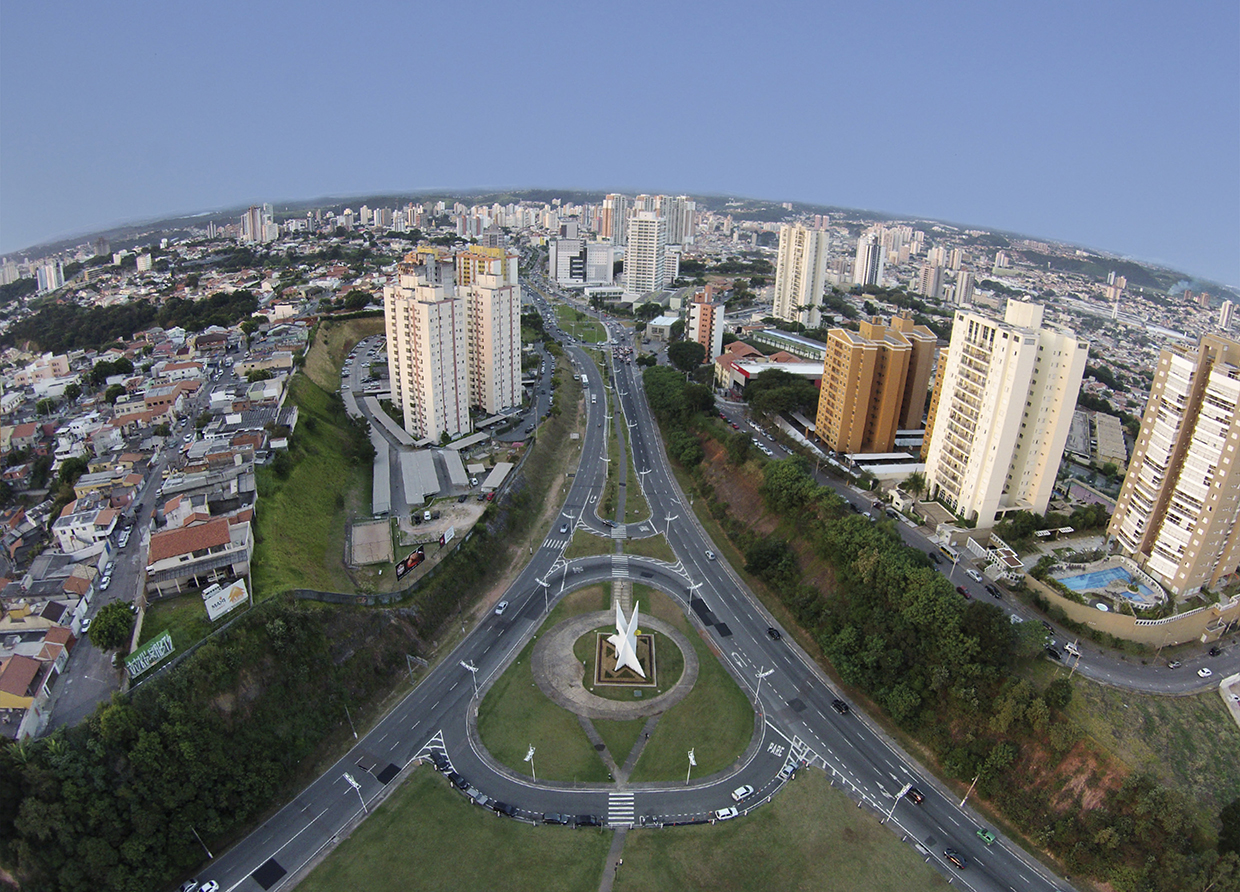 Viajando bem e pagando pouco Jundiaí, a Terra da Uva Viajando bem e pagando pouco Jundiaí, a Terra da Uva