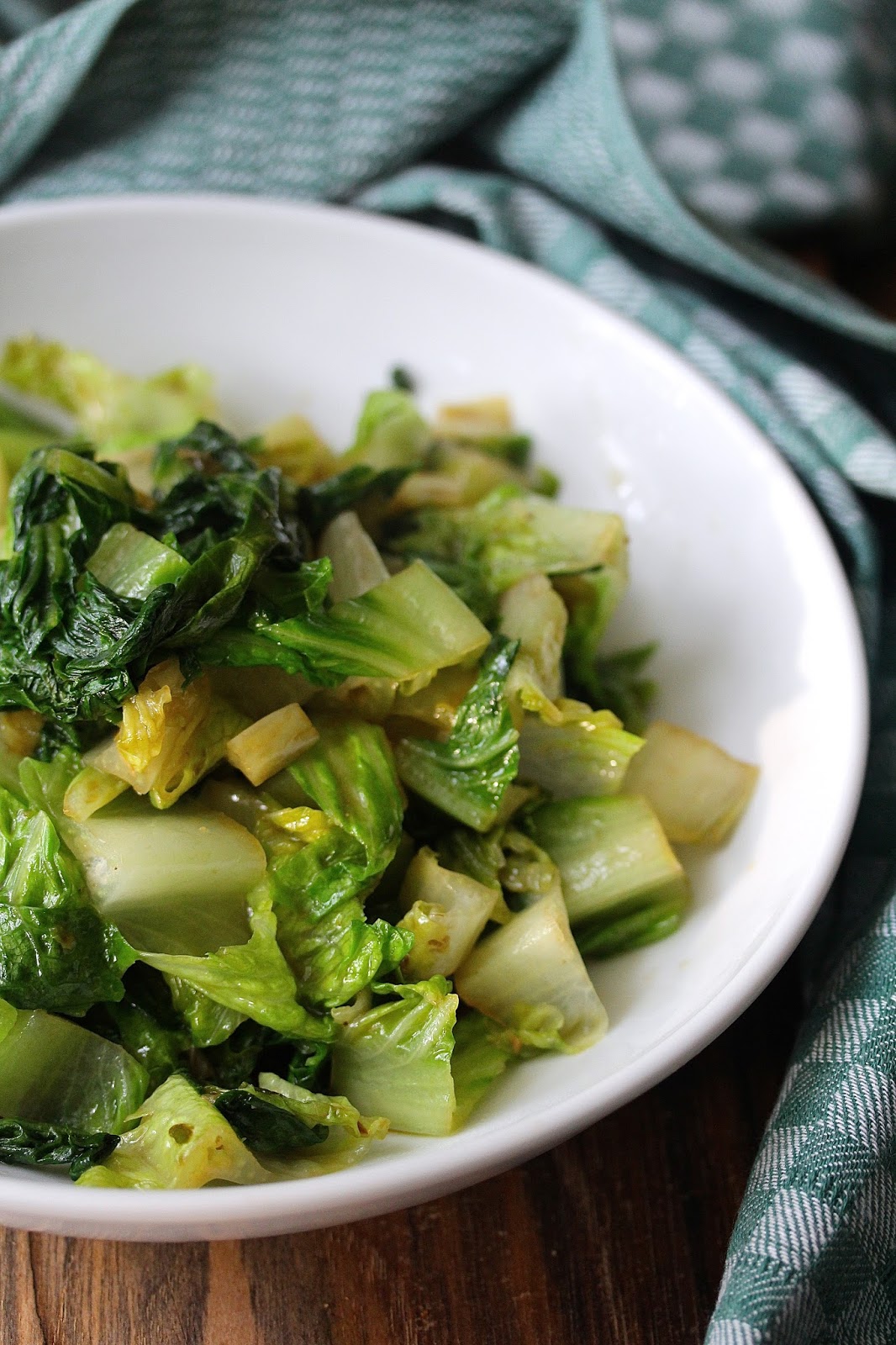 StirFried Romaine Lettuce with Garlic Chili Wok Wednesdays Karen's Kitchen Stories