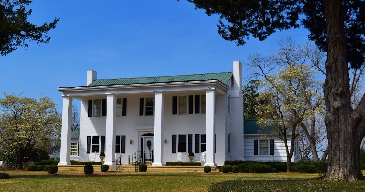 Bullard Hall near Tennille