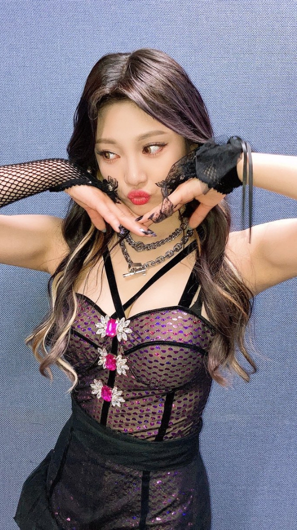 Ningning (닝닝) | Main Vocalist, Maknae - KPOPLOCKS818