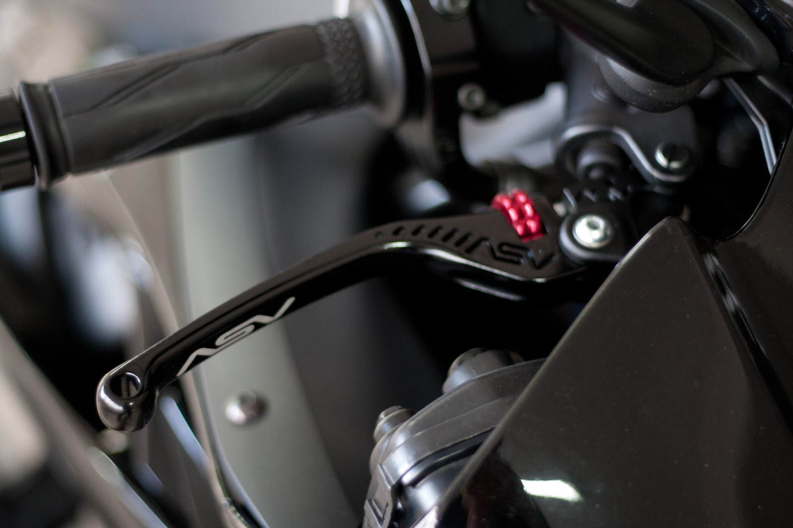 Riding Bible Review ASV F3 Levers