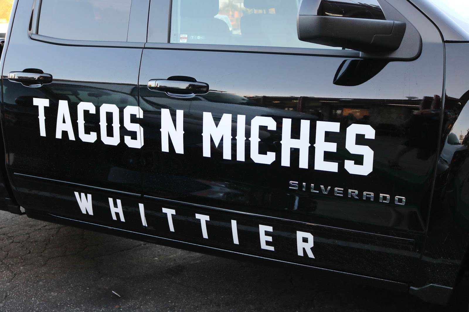 The Lovely Look Tacos n Miches MeetandEat