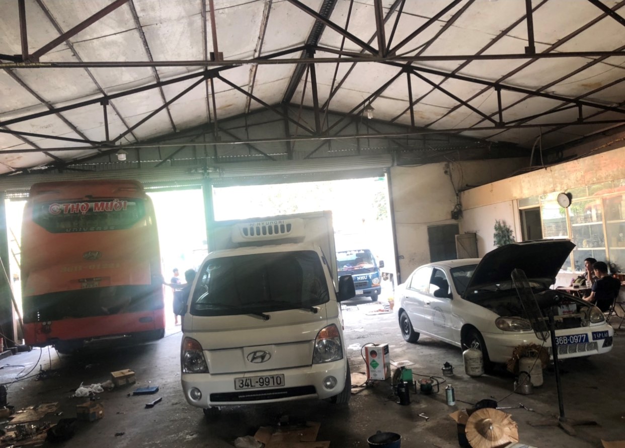 Hình ảnh tại Gara ô tô Thành Chung - Garage Sửa Chữa Máy Lạnh Ô Tô ...