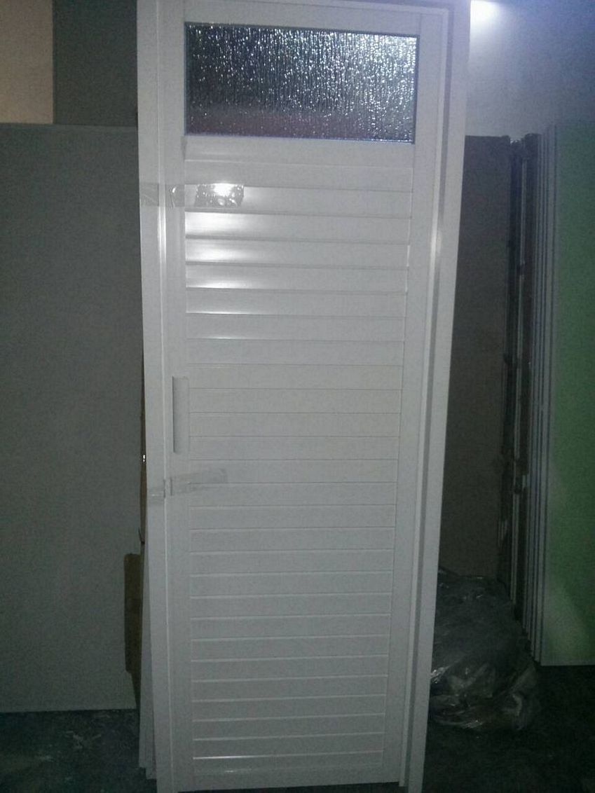 Desain Pintu Aluminium Kamar Mandi Minimalis Rumahminimalispro Com