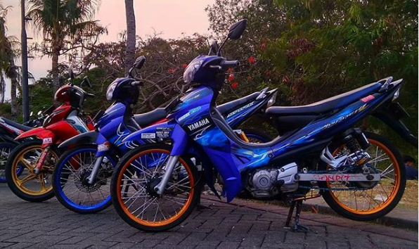 Modifikasi Jupiter Z Warna Biru Polos, Metalik, Tosca