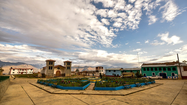 23 de Octubre - Creación del distrito de Cajamarquilla (Ocros)