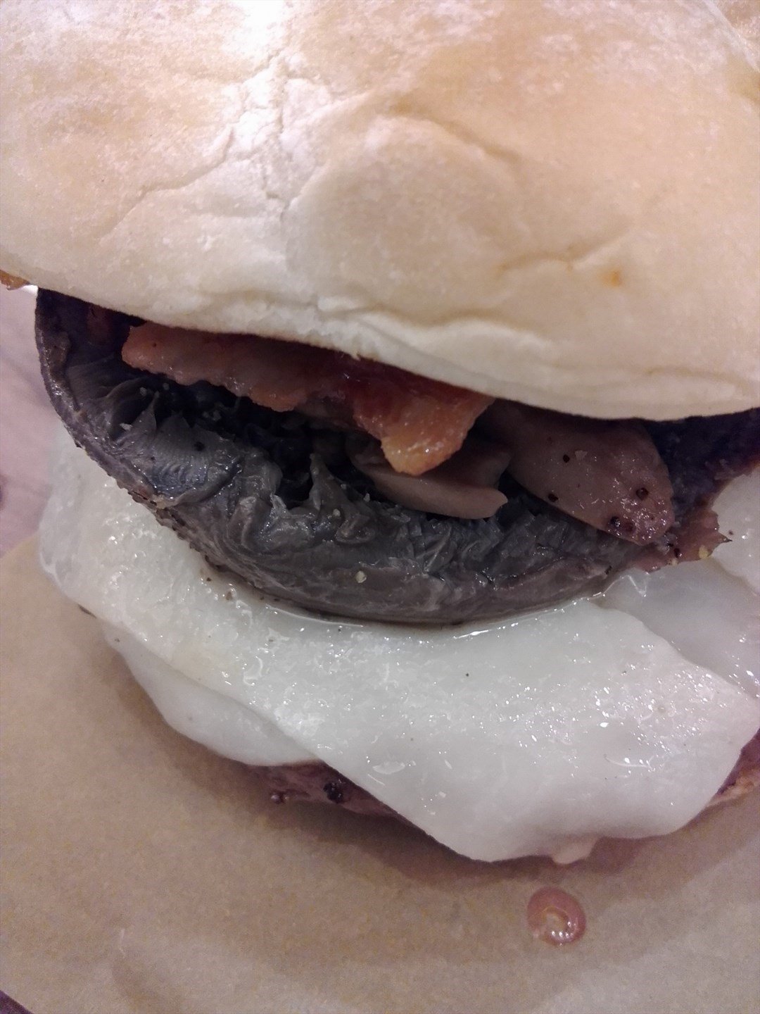 Supersupergirl from openrice [Review 5191] Portobello burger 麥當勞