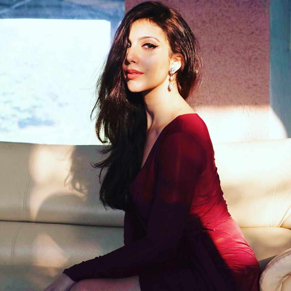 Bollywood Actress Anisa Ani Photo Collection Anisa Ani Movies, Biography, Fact, Age And More