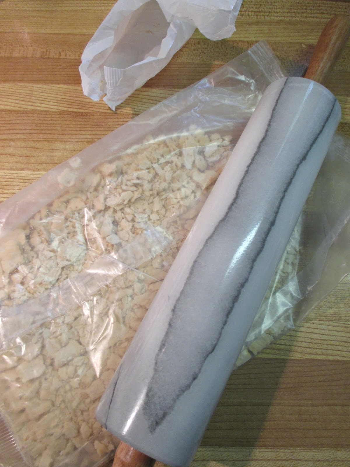 Hot and Cold Running Mom Just my Stuff Saltine Cracker Pie Crust