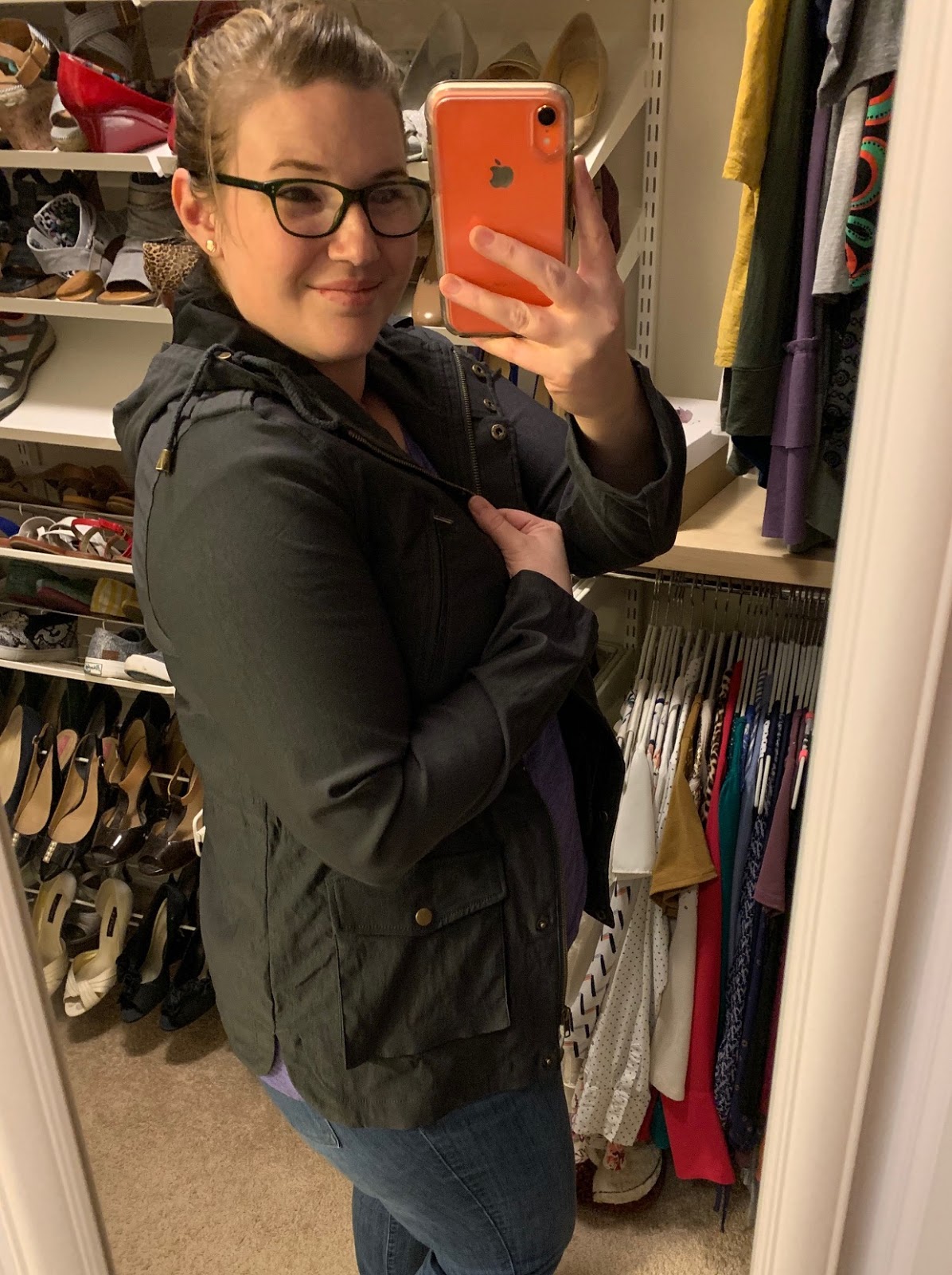 nike sphere element running top