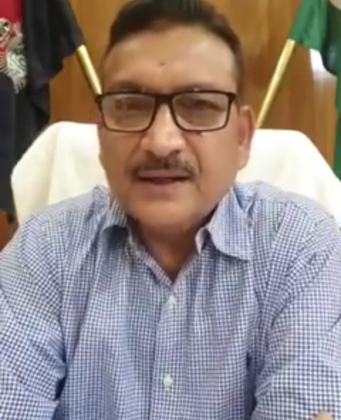 डीजीपी गुप्तेश्वर पांडेय ने लाइव आकर फेसबुक के माध्यम से, गोपालगंज ट्रिपल मर्डर मामले पर कही यह बात।।