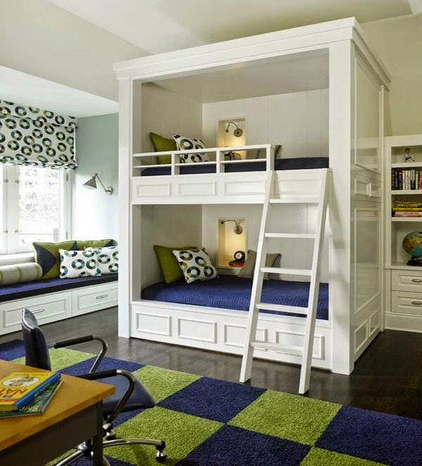 Children&#8217;s room with bunk beds