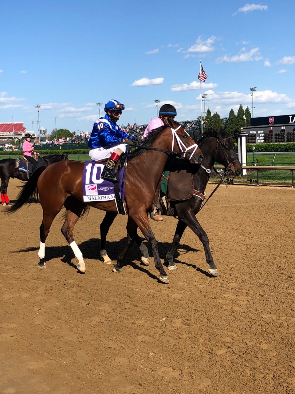 UpInClass Horse Racing (Blog) 2021 Kentucky Oaks PHOTOS