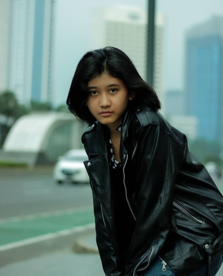 Biodata amel cewek cantik yang mirip nike ardilla Alm agama dan akun