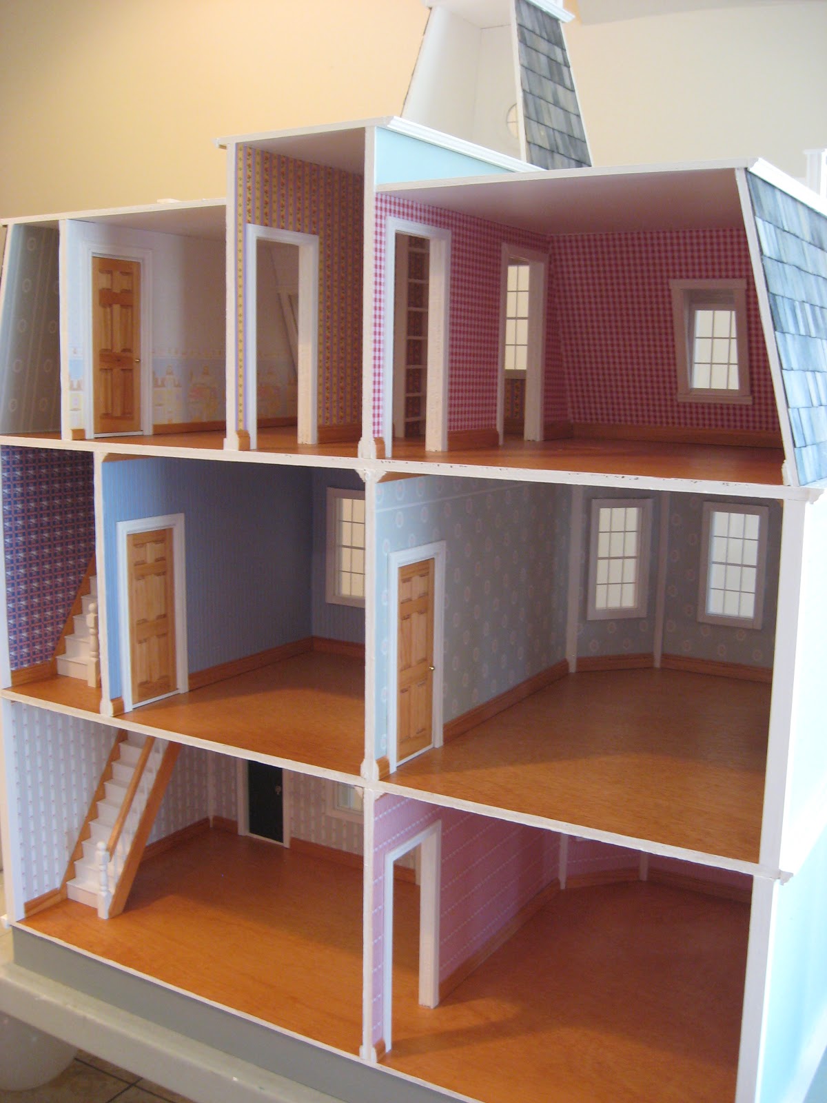 Little Darlings Dollhouses Building the Newport Dollhouse