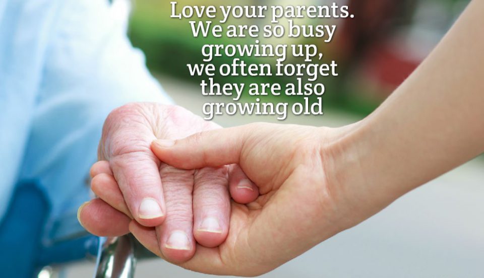 старики родители. Kindness to parents. Are your parents old. Are your parents old. Respect your parents.