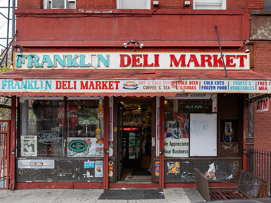 James and Karla Murray Photography Franklin Deli Market on Franklin