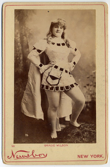 Burlesque dancers of the 1890s randommusings.filminspector.com