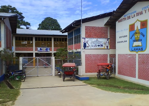 Colegio Martin de la Riva y Herrera - Lamas