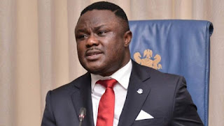 NEWS: AYADE BLESSES IYANYA, OTHERS WITH APPOINTMENT, CAR & CASH GIFTS NEWS: AYADE BLESSES IYANYA, OTHERS WITH APPOINTMENT, CAR & CASH GIFTS