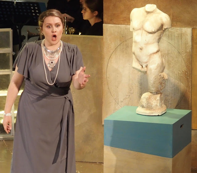 Gluck: Paride ed Elena - Lucy Anderson as Helen with Bampton Classical Opera'