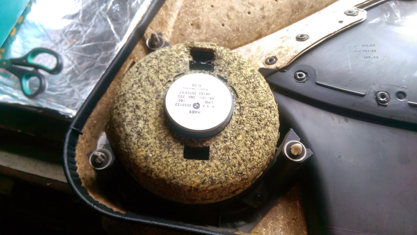 e46 front door speakers