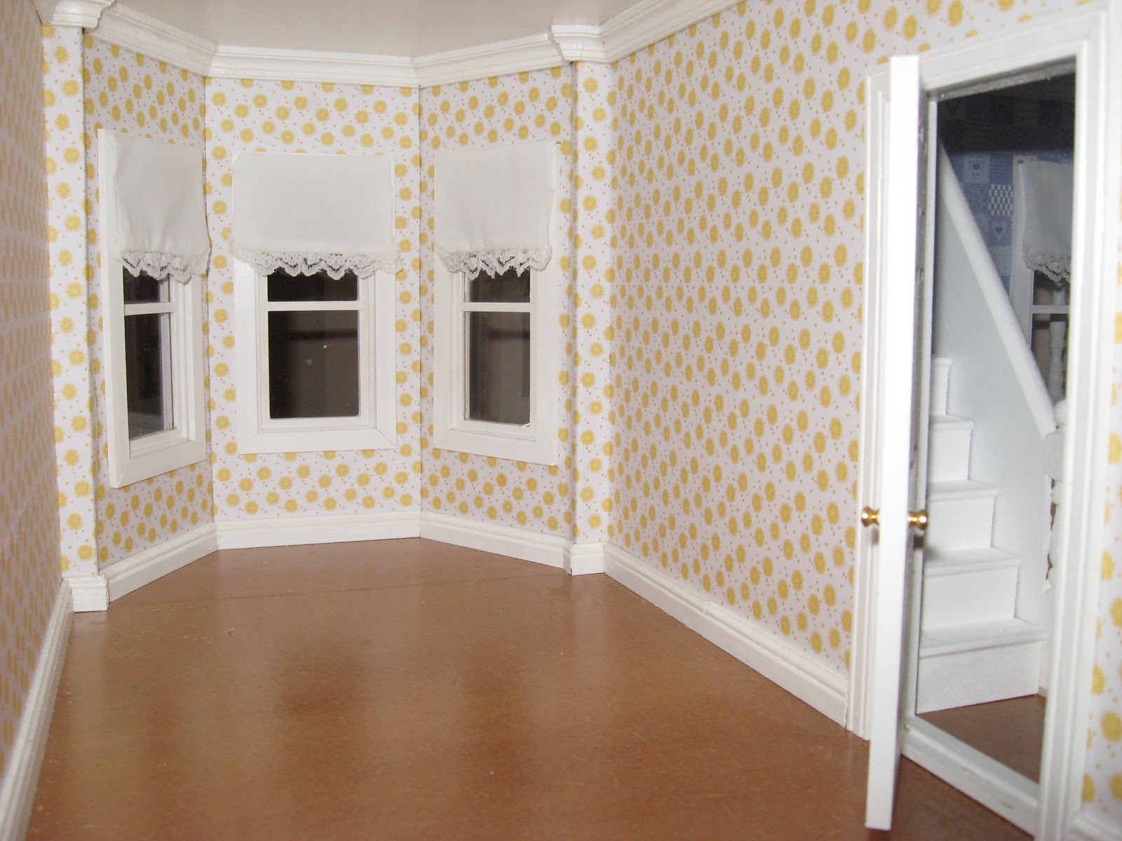 Little Darlings Dollhouses Finished Princess Anne Dollhouse For Sale