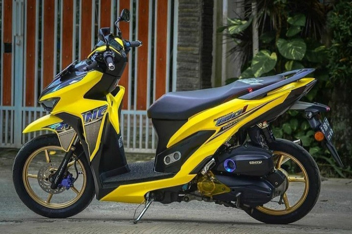 Modifikasi Vario 150 Warna Kuning Polos, Original, Metalik, Stabilo