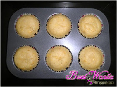 Resepi Mudah Muffin Pisang Simple Sukatan Cawan - Buat Wanita