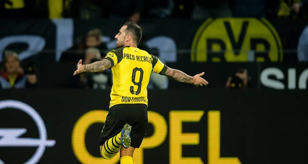 Oficial: El Borussia Dortmund firma a Paco Alcácer hasta 2023