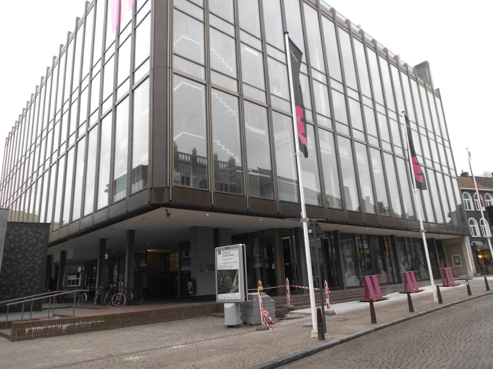 Oilsjtgoistad Cultureel Centrum De Werf oilsjtgoistad-cultureel-centrum-de-werf