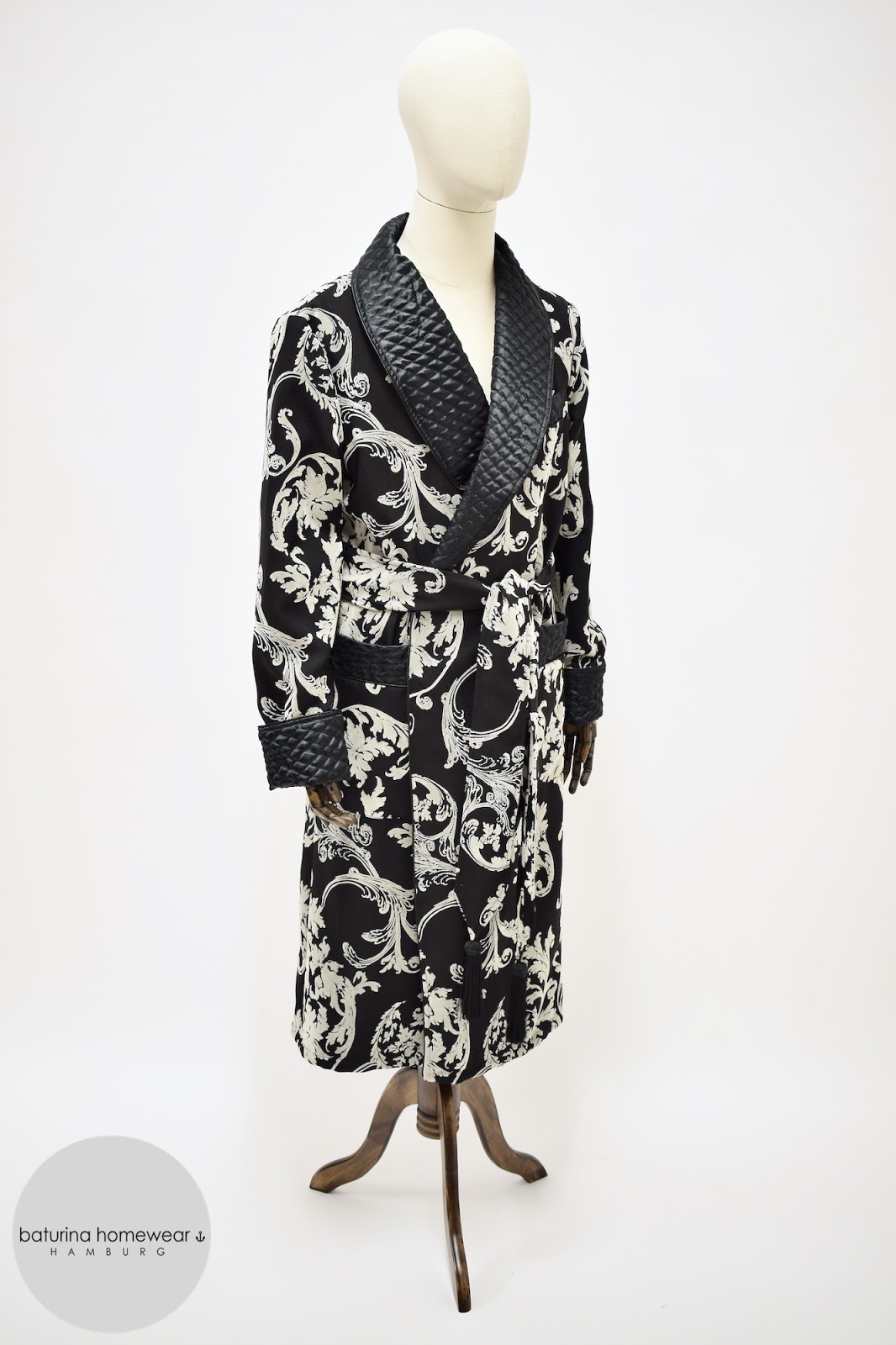 Men's Paisley Silk Dressing Gown in Red, Gold and Black