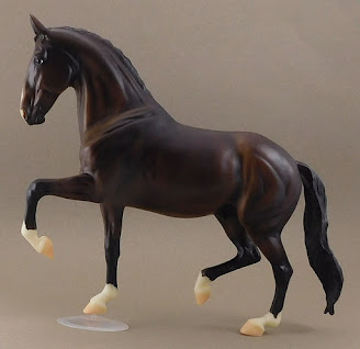 Breyer The Ideal Series - American Paint Horse #1839 RETIRED – Mt Holly  Supply Co, Inc.