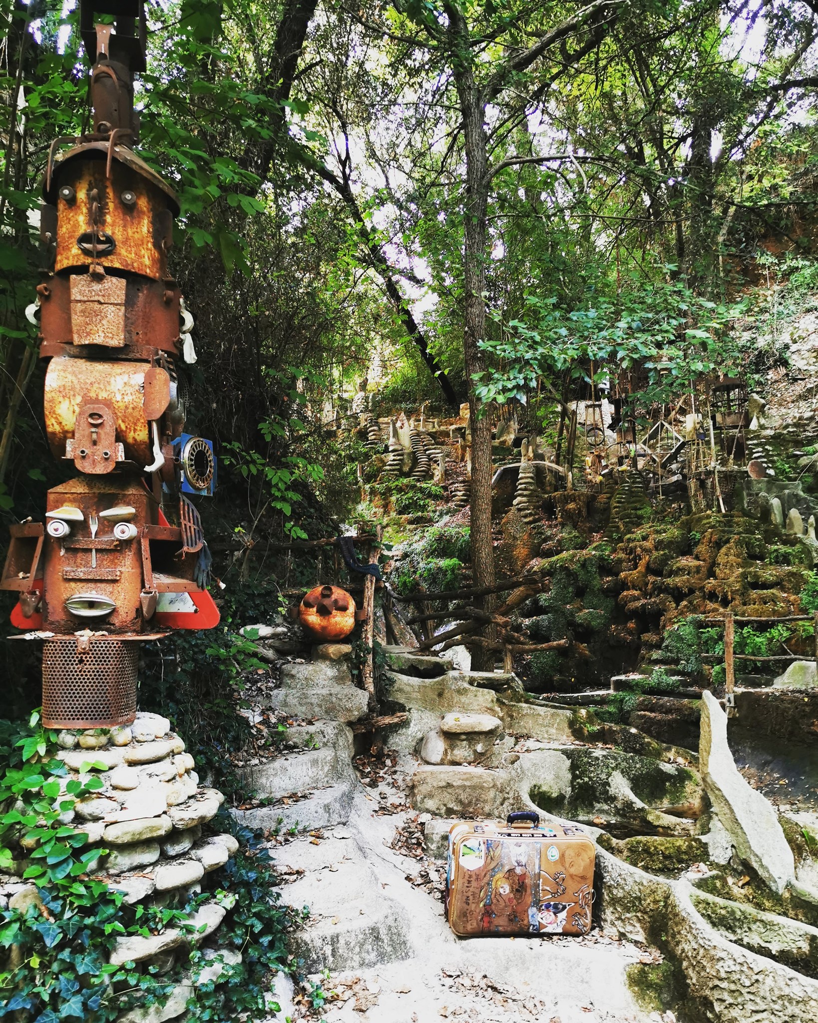 Outsider Environments Europe Josep Pujiula i Vila, Labyrinth environment