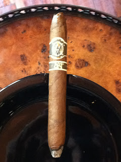 Avo 85th LE11 cigar