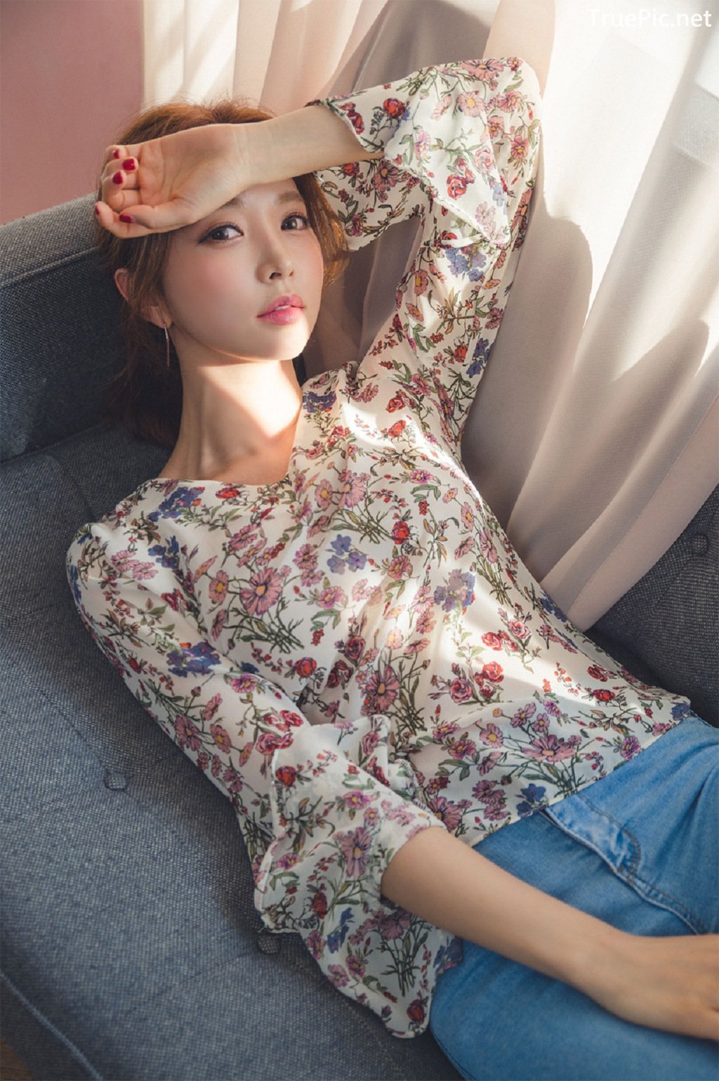 Image-Korean-Fashion-Model–Park-Soo-Yeon–Indoor-Photoshoot-Collection-TruePic.nett- Picture-11