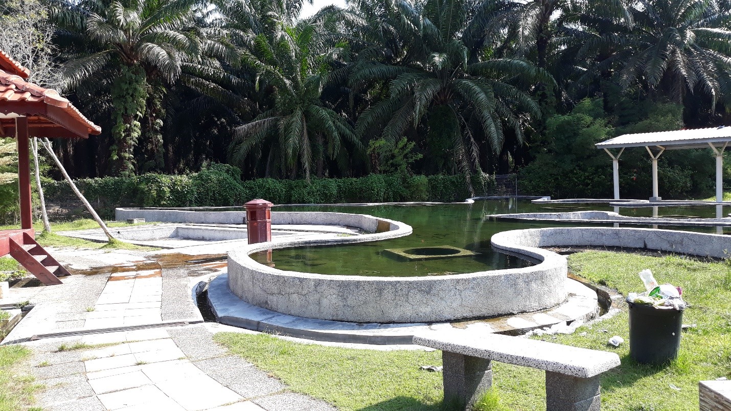 Mohd Faiz bin Abdul Manan: Kolam Air Panas Cherana Putih