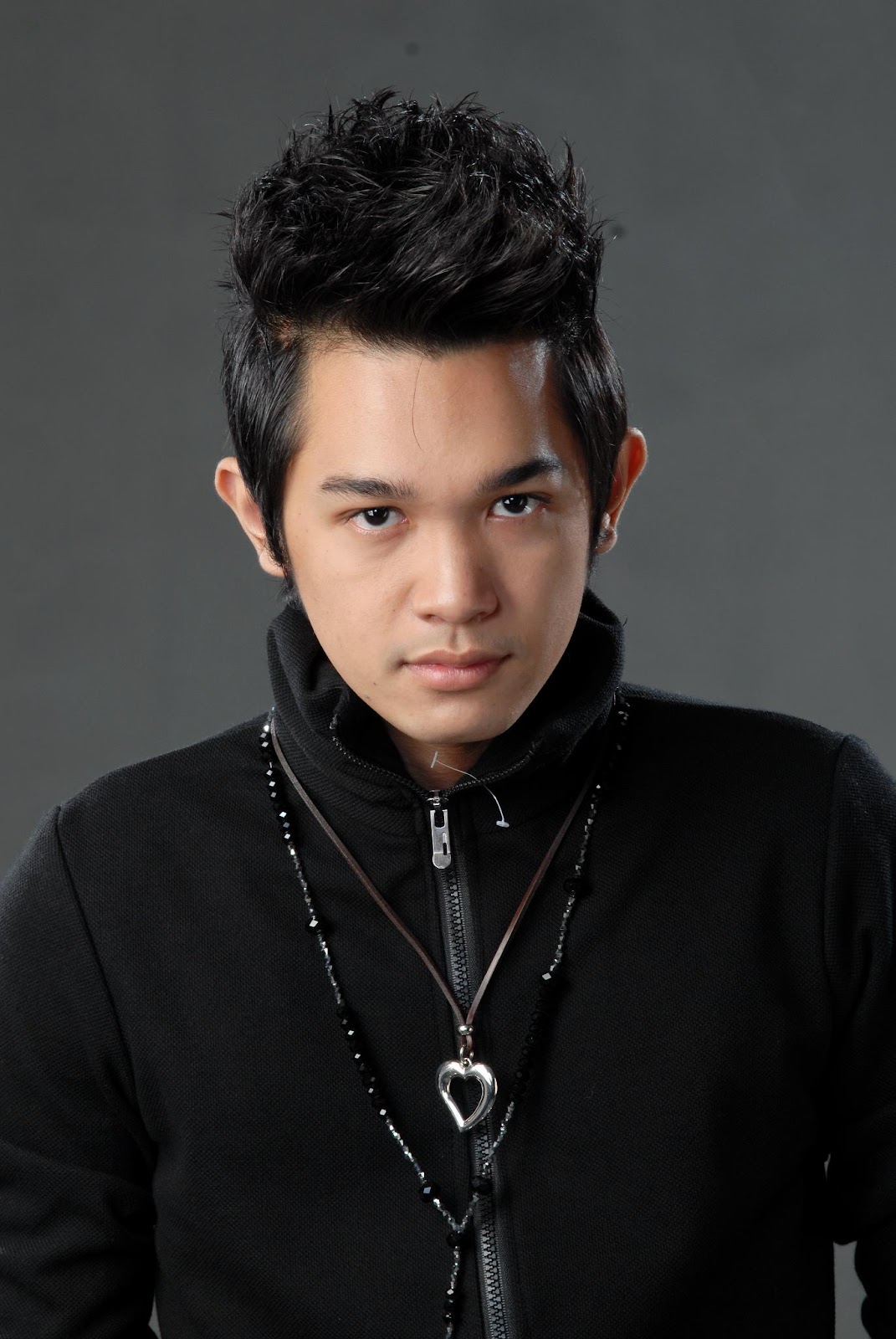 M y a n m a r H u n k s Ye Min Thu for iDOL men fashion