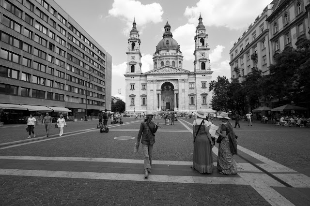 Piazzale della Basilica di Santo Stefano-Budapest