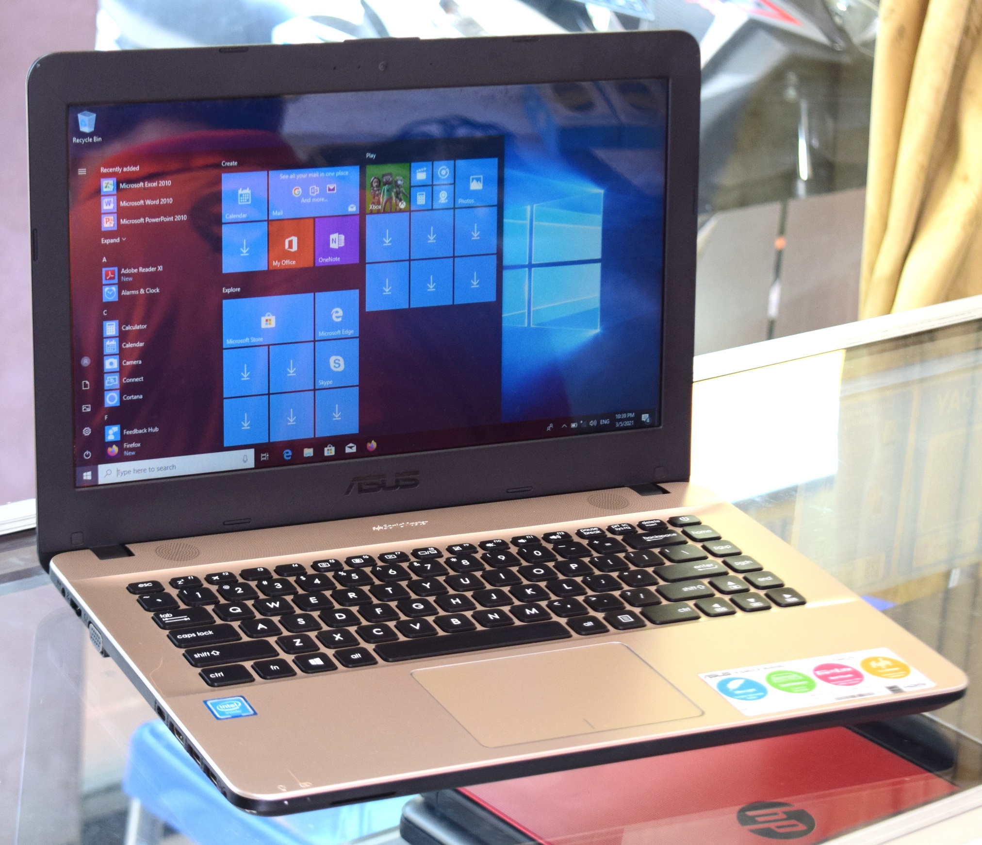 Asus c201p. Intel celeron n3350. Intel pentium n4200. Intel celeron n3350 1. Intel celeron processor n3350.