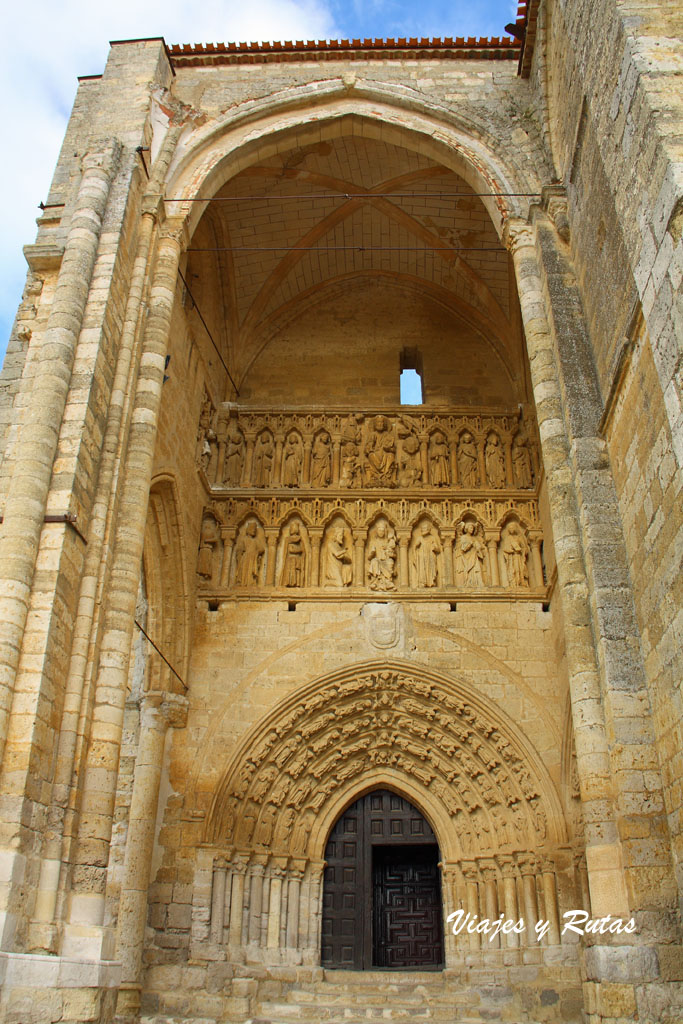 Iglesia de Sta María la Blanca de Villalcázar de Sirga