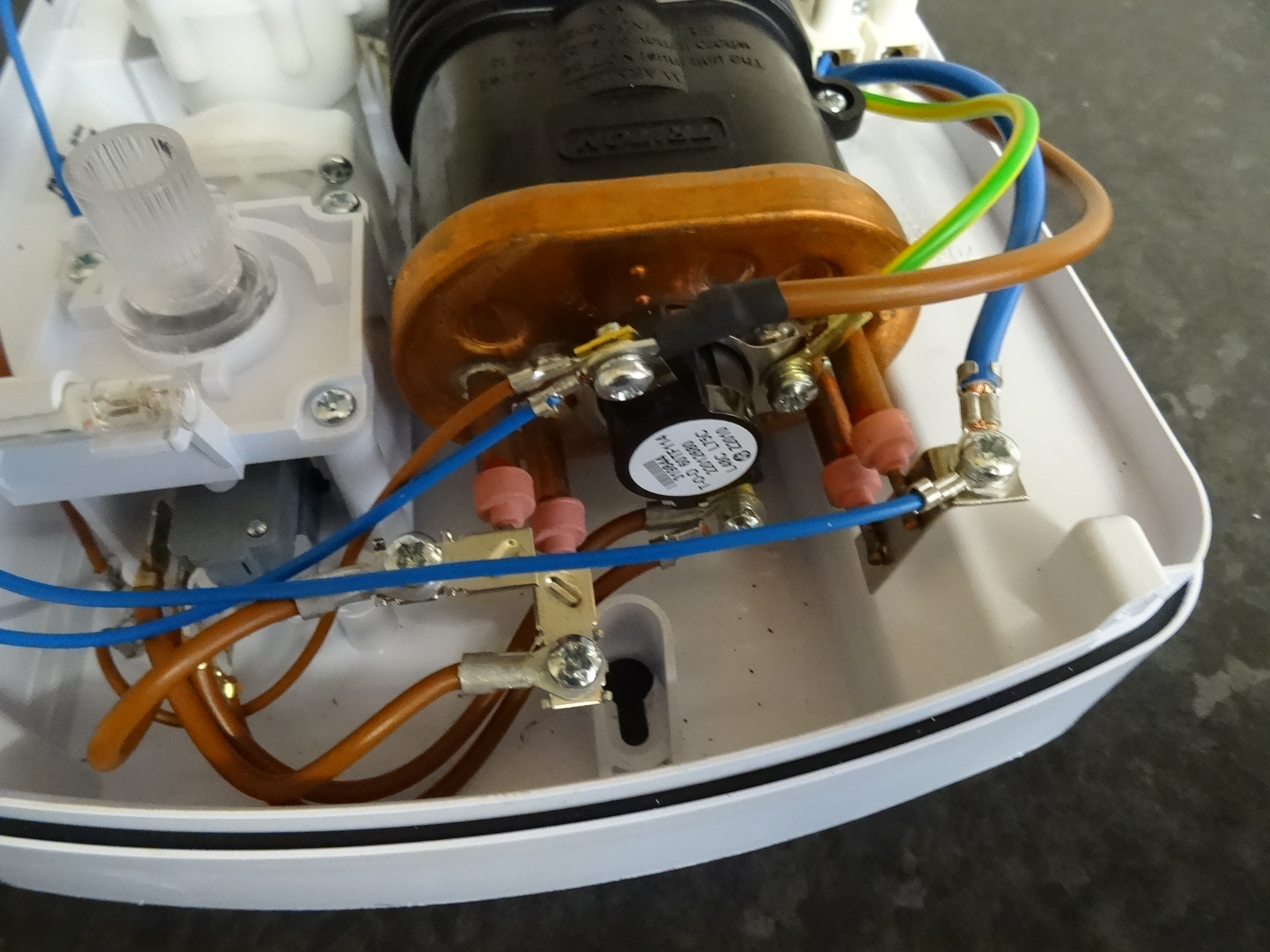 Electrical shower fault finding and repair Electric shower testing