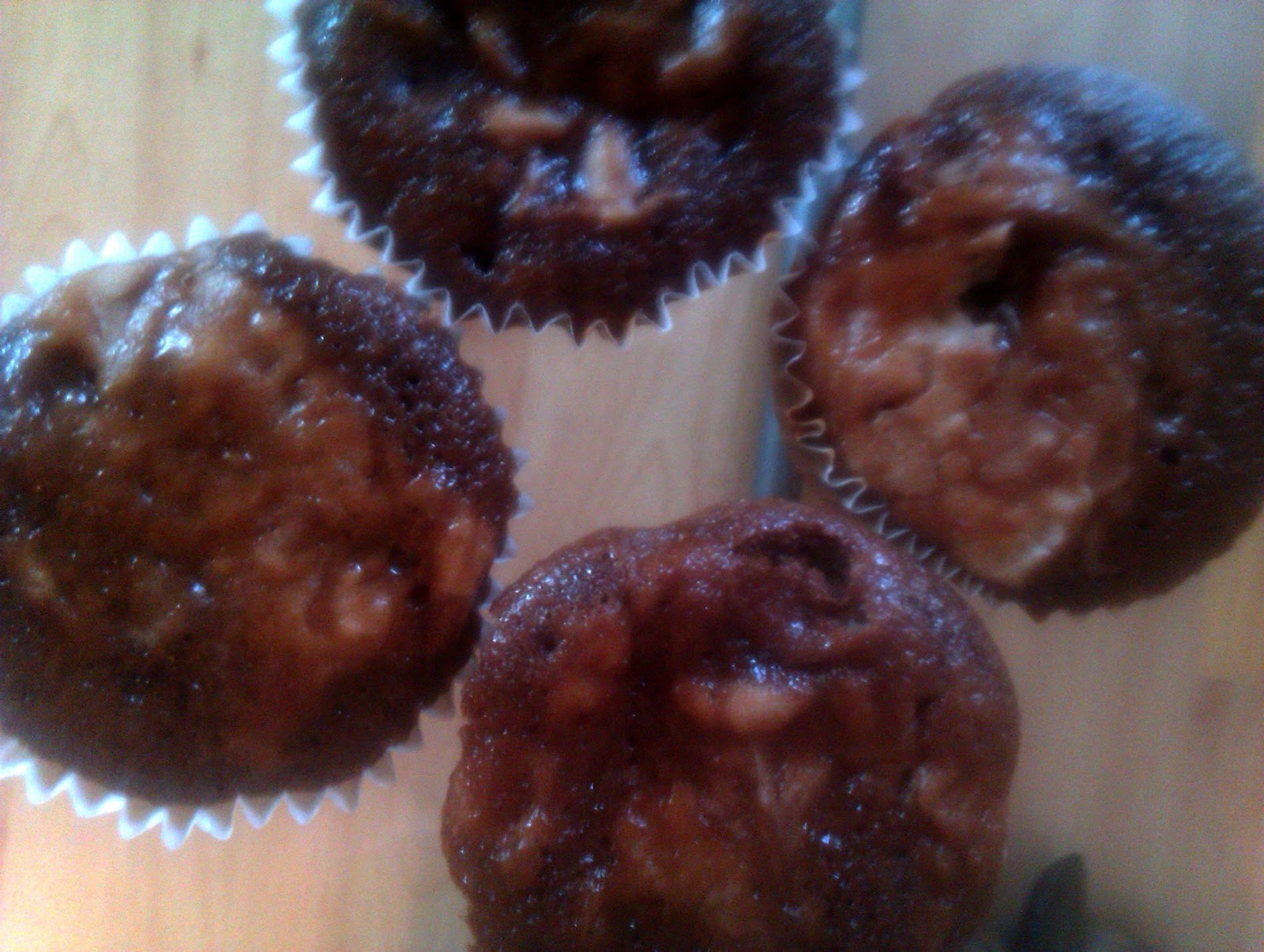 MiL CupcaKes DuLceS cupcakes de platano y chocolate...deliciosa