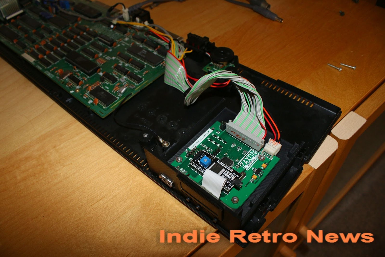 Indie Retro News The Amstrad CPC 6128 USB Internal Floppy Emulator