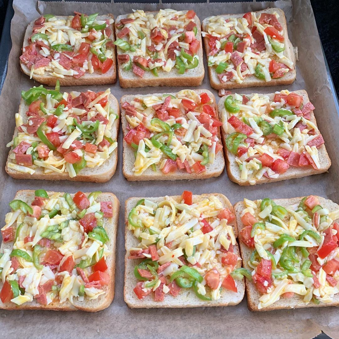 Kahvaltılık Yalancı Pizza Pratik Tarifim