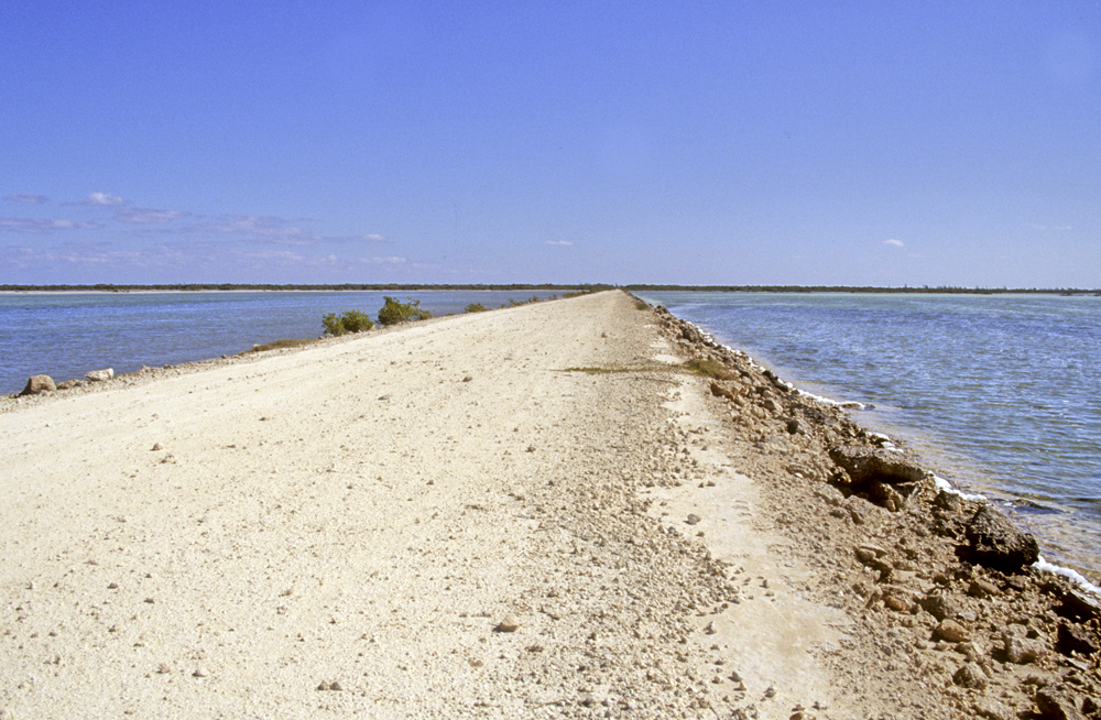 Belén Menéndez Solar Cuba. Faro Colón y Cayo Sabinal.
