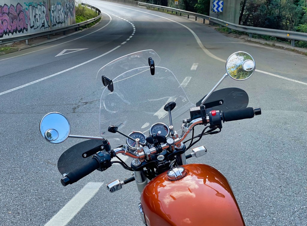 Soporte rueda delantera moto (también para portamotos) -BGM PRO Vespa,  Lambretta, scooter, Vespa moderna