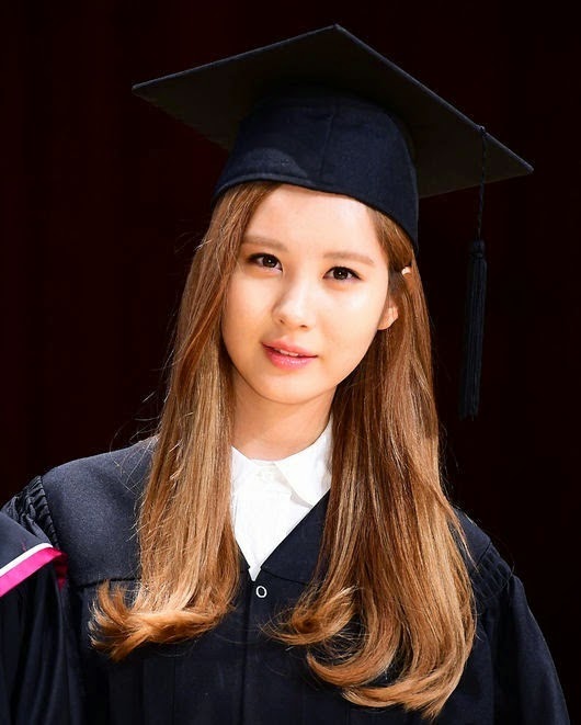 Seohyun lulus perguruan tinggi